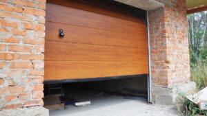 Garage door repair service in Tampa, Florida